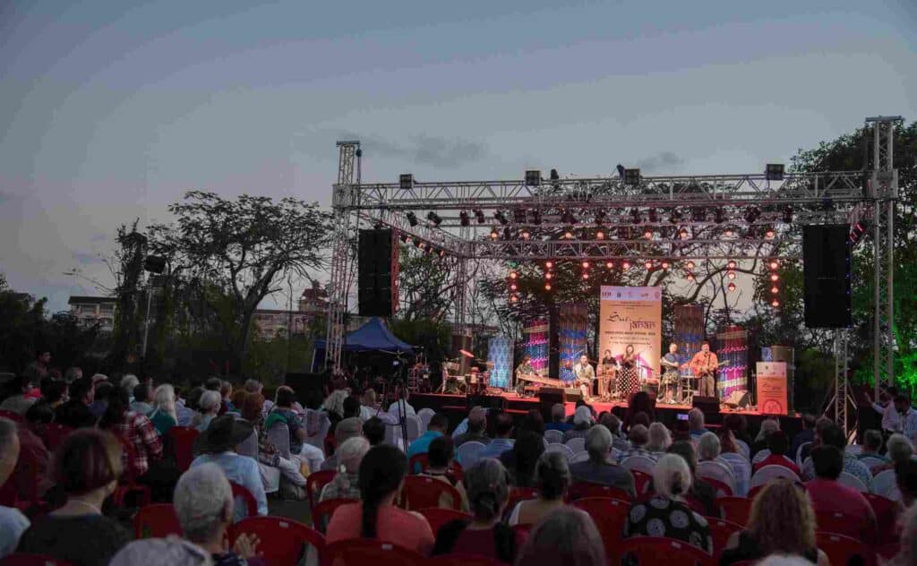 Evening concert at Goa. Photo: Banglanatak dot com