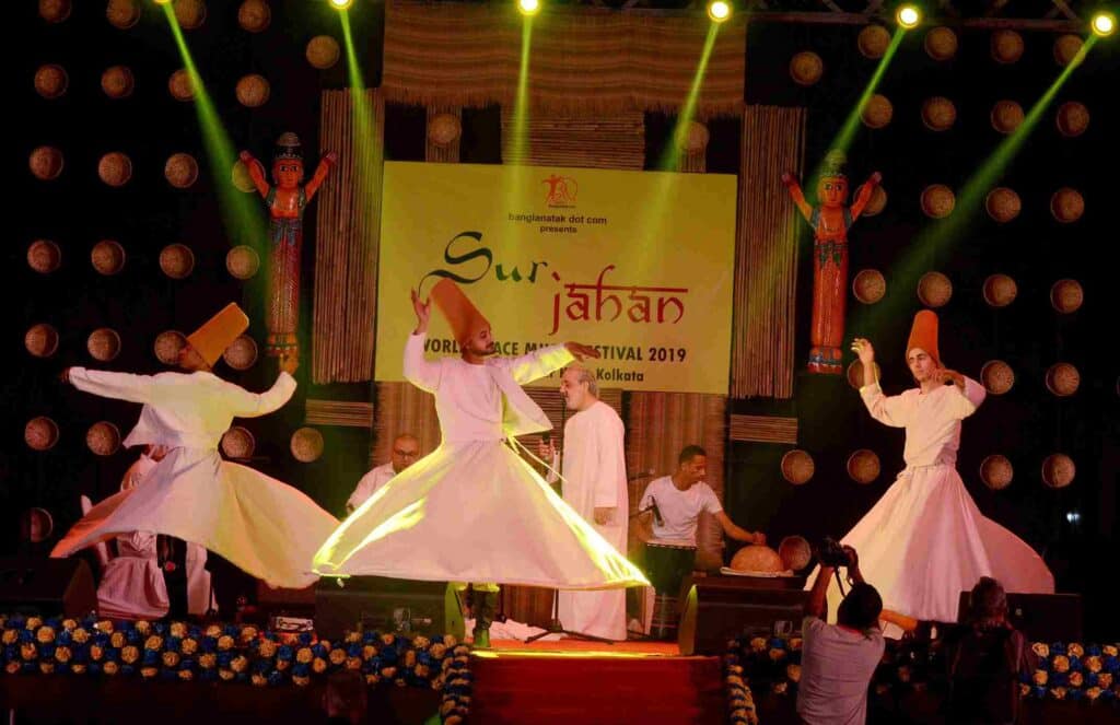 Evening concert at Kolkata. Photo: Banglanatak dot com