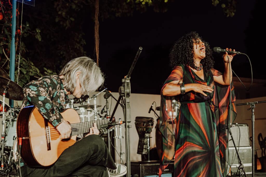 Musical Trio Boi Akih Performing