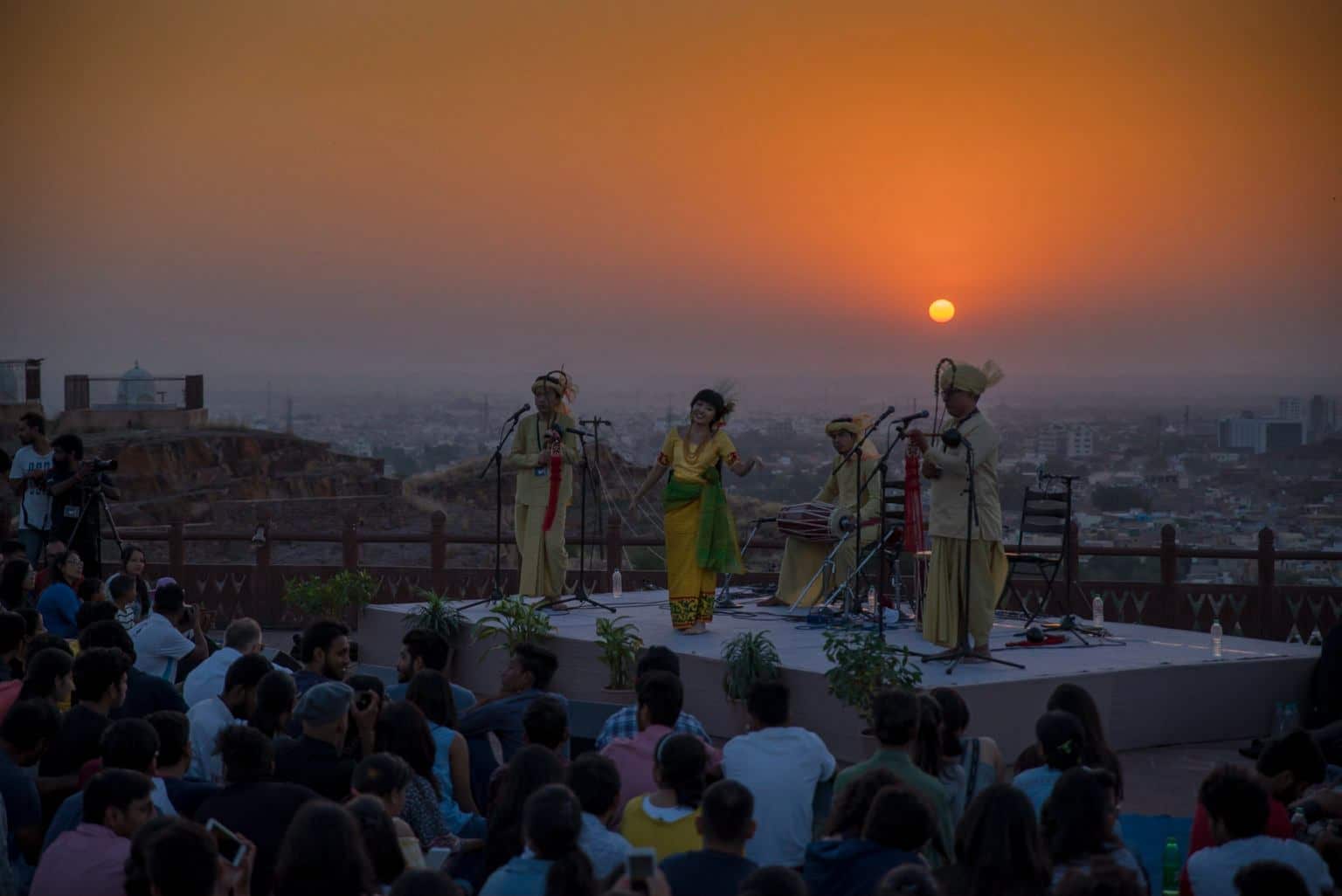 Mangka with Rewben Mashangwa. Photo: Jodhpur RIFF