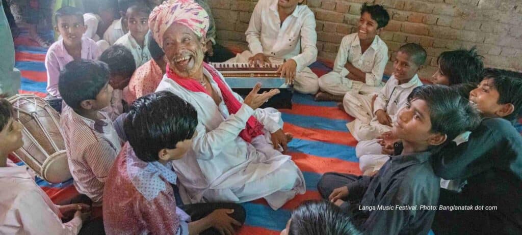 लांगा संगीत महोत्सव. छायाचित्र: बांगलानाटक डॉट कॉम