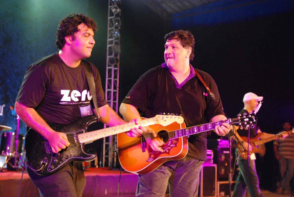 Guitarist Warren Mendonsa and founder Farhad Wadia perform at Independence Rock. Photo: Mahindra Independence Rock