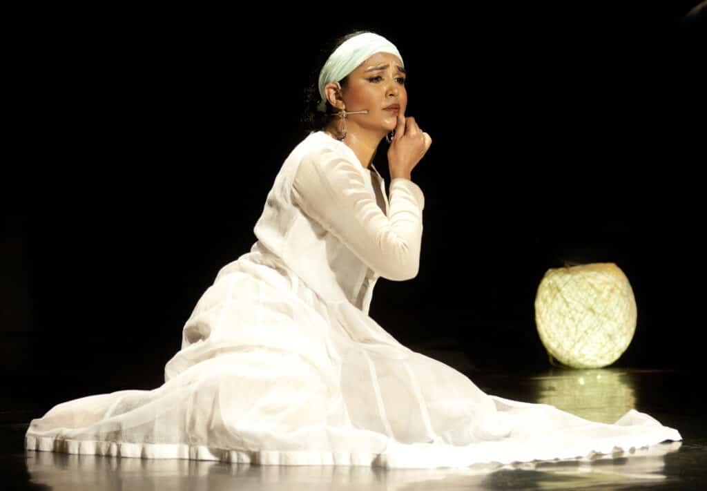 Performance by Sanjukta Wagh at Sama'a: The Mystic Ecstasy Festival of Sufi Music. Photo: Narendra Dangiya
