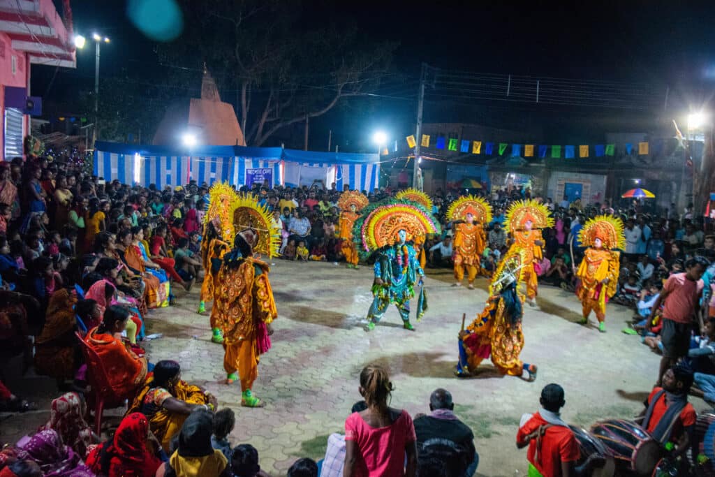 ಚೌ ಮಾಸ್ಕ್ ಉತ್ಸವ