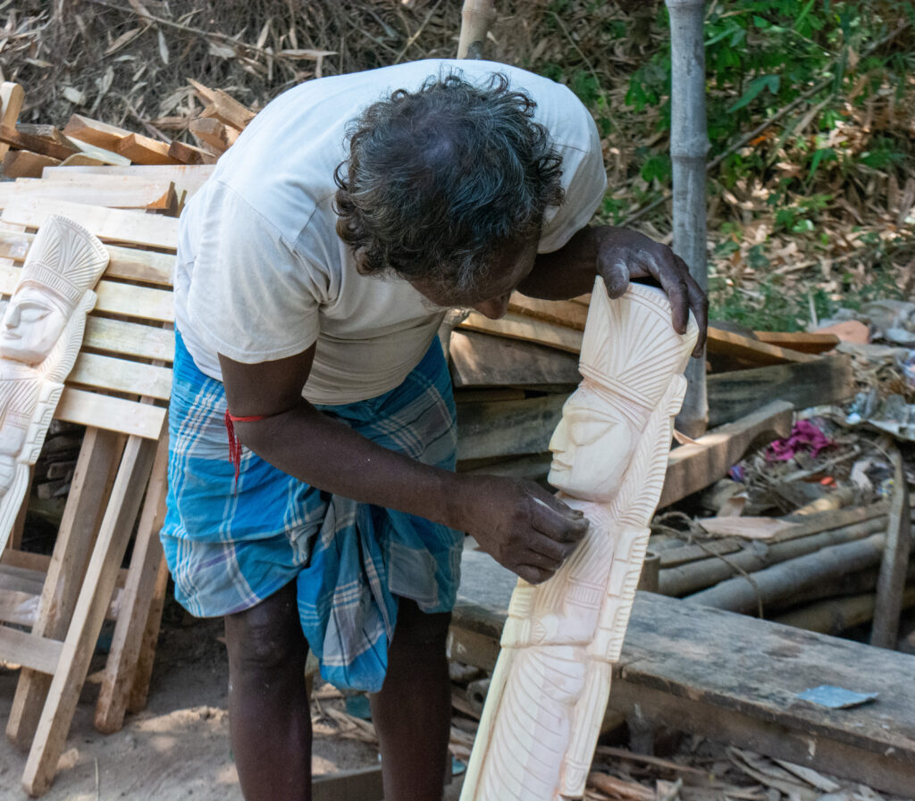 কাঠের পুতুল মেলা